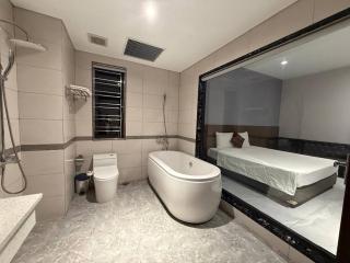 Việt Hoa Cát Bà Hotel - 1