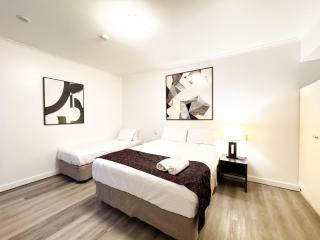 City stay ex hotel room 204 - 0
