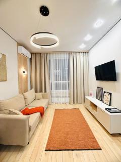 Capital Comfort Apartment - 0