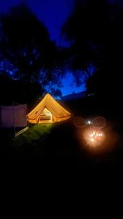 Glampingzelt mit Romantischem Himmelbett im Grünen - 5