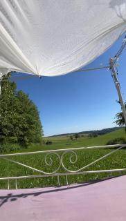 Glampingzelt mit Romantischem Himmelbett im Grünen - 2