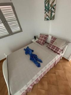 Appartement F2 en bas de villa KayFelo - 1