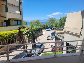 Anthi Seafront Apartment - 9