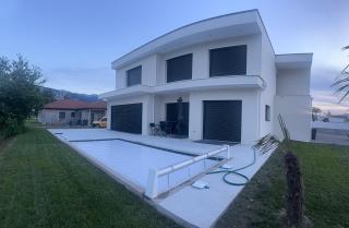 Le Grand Champ, piscine et jacuzzi partagée - 8