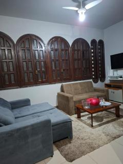 Casa 2 quartos 1 banheiro 6 camas até 8 pessoas com garagem - 0