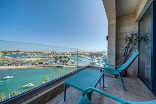 Modern Seafront Apartment Overlooking Valletta - 0