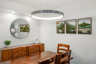 2BR Lagoons with Private Hot tub in Village Location including Parking - 1