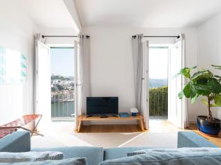 Arco Apartments - 1