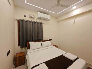 Smart Homes Serviced Apartment by Stayz Royale - Porur Near Chennai Trade Center - 3