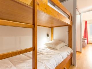 Studio lumineux près des pistes avec balcon - FR-1-275-154 - 1