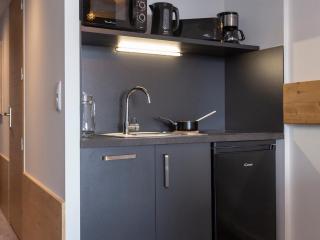 Studio rénové proche centre avec balcon, idéal 5 pers, WIFI inclus - FR-1-346-367 - 9