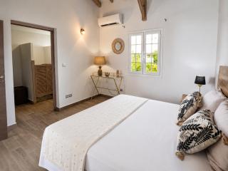 Villa Lazuli, piscine chauffée, jacuzzi et vue mer - 8