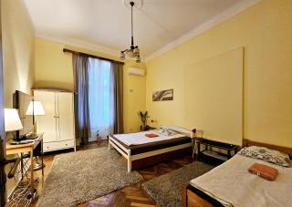 Cricket 2 Hostel - 4