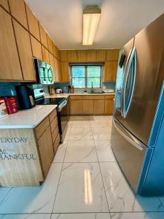 Sunny Palm Breeze Home - 2