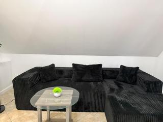 Cozy apartment minutes to NYC with washer - 0