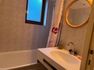 Châtel : 2 pièces avec balcon et parking - FR-1-198-119 - 2