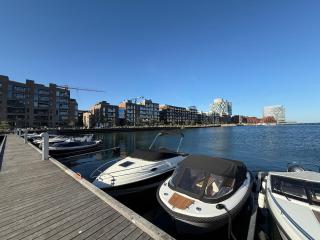 Nordhavn Waterfront Apartment with Sunny Terrace - 8
