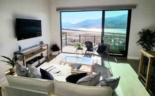 The views Enjoy this Hideout Pet-friendly home - 1