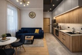 Hola na Piotrkowskiej - 1