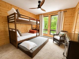 Clocked Out Cabin with Lake Access, Fire Pit, Games - 1