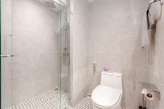Bellevue Beachfront Apartments 5 min from Layan beach -  - 1