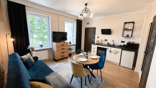 Sleek Modern Studio - Mill Island & Workspace - 3