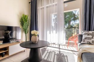 Cozy Boksburg Apartment - 5