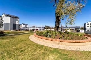 Cozy Boksburg Apartment - 8
