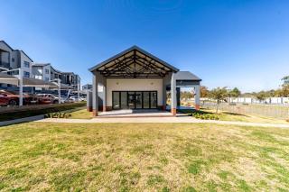Cozy Boksburg Apartment - 9
