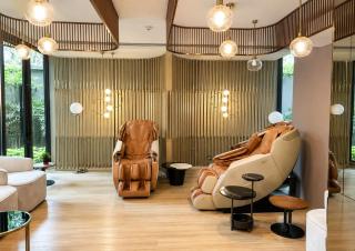 RCA Hub Pool and Massage Room in Thonglor Bangkok - 5
