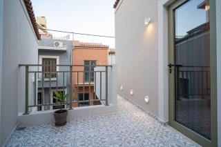 Dimostheni's Maisonette by D&C Boutique Residences Chania - 4