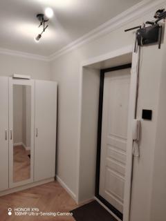 VIP квартира в новом центре 6 мкр - 4