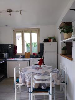 Country house close to all amenities - 1