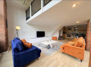 Relaxing Mill Loft by Brook Nice Walks & Manchester - 2