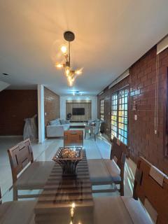 Casa completa para 13 pessoas, 5 suítes, área gourmet - 5