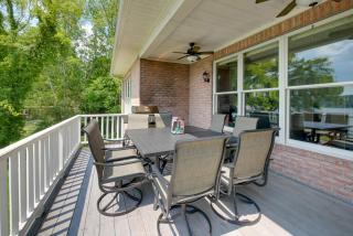 Beautiful Lake Sinclair Retreat w/ Dock & Deck! - 4