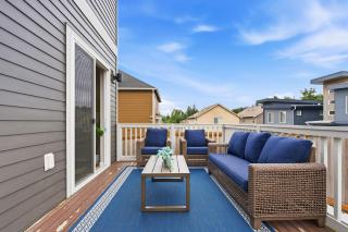 Modern Home w Patio w Garage Gym n Family Friendly - 5