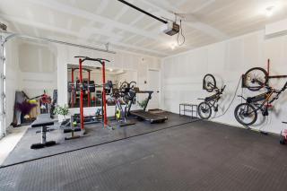 Modern Home w Patio w Garage Gym n Family Friendly - 6