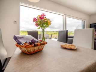 3 Bed in Portballintrae oc-ii15686 - 1