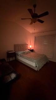Houston TMC Retreat in Gated Community - 5