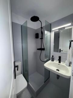 Sole e Mare Boutique Rooms - 9