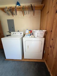 Hardwood Hide Away - 3