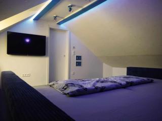 CezAri ApartHotel - Braşov - 4