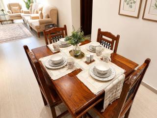 Cozy Stylish 2BR Apartment Perfect Relaxing Stay - Mascate - 3