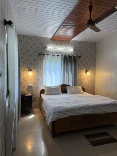 Jeoli riverside Retreat by Kartik Resorts - 2
