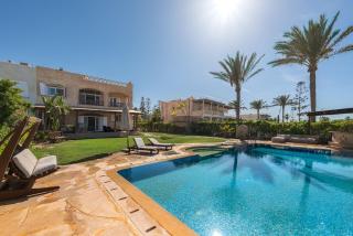 Exceptional Sea View Villa - Marina 4, North Coast - 8
