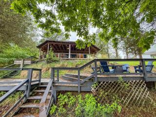 Lakefront Home with Boat Dock and Multiple Decks - 7