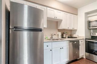 Ocean Blue 1Bed Apt Free Parking 13min Downtown - 7
