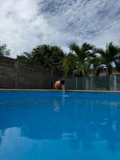 Logement avec jardin en bord de piscine - 4
