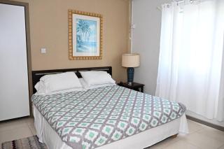 Spacious 2BR Apartment in Cap Estate, Saint Lucia - Walk to Beaches - 2